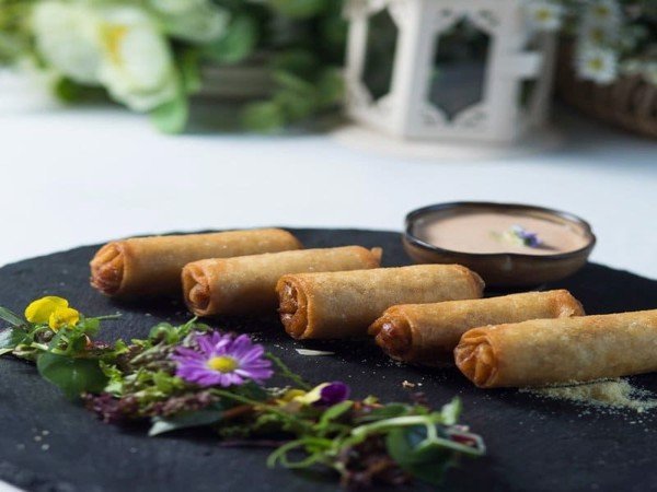Cách làm chả giò miền Bắc không có gì khó khăn