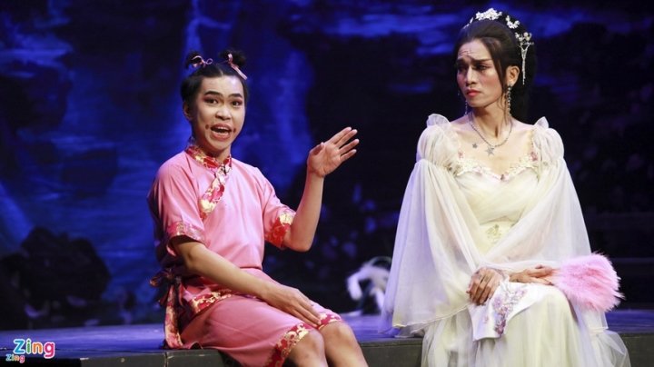 '10 nghệ sĩ Việt sang Mỹ, 9 người muốn về' - 2