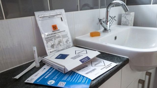 Bộ xét nghiệm Covid-19 tại nhà ở Anh
