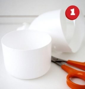 cách làm hộp đựng bút bằng chai nhựa và len 1