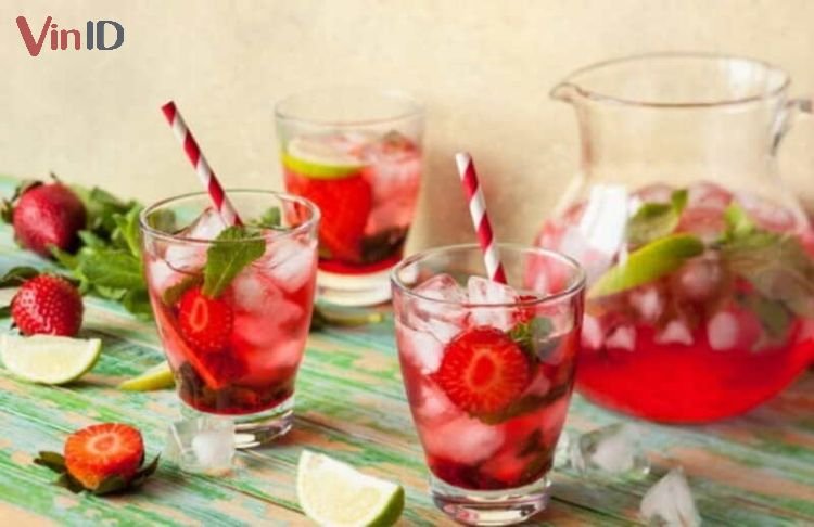 Nước giải khát từ mứt dâu Nước giải khát từ mứt dâu