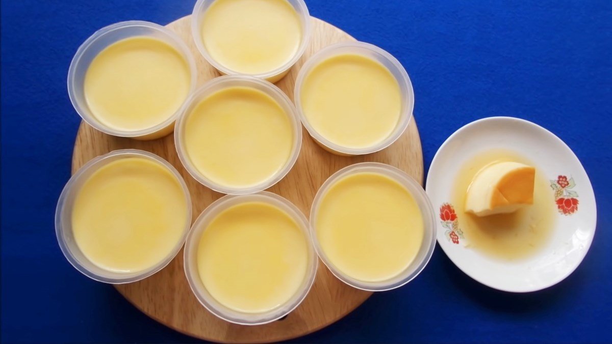 Cách làm bánh flan sữa tươi không bị rỗ thơm ngon đơn