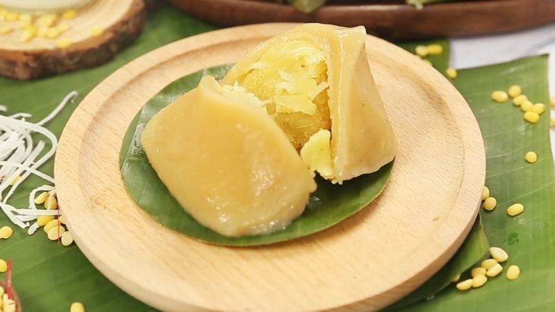 Bánh nếp nhân đậu xanh