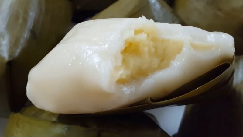 Bánh rợm nhân đậu xanh