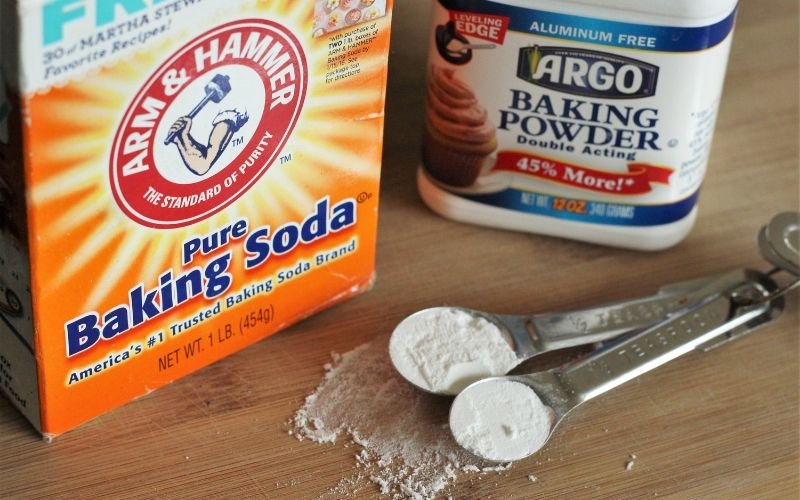 Làm sáng trang sức bạc bằng bột baking soda