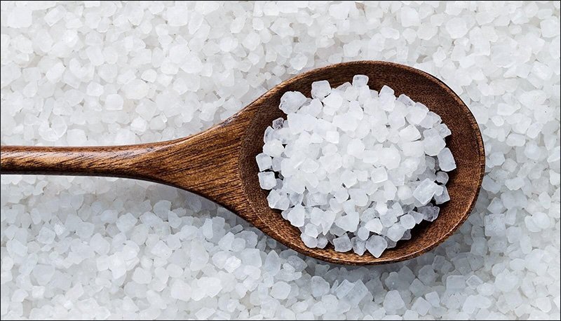 Làm sáng trang sức bạc bằng phèn chua