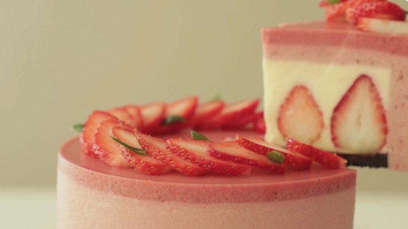 Cheesecake oreo dâu tây