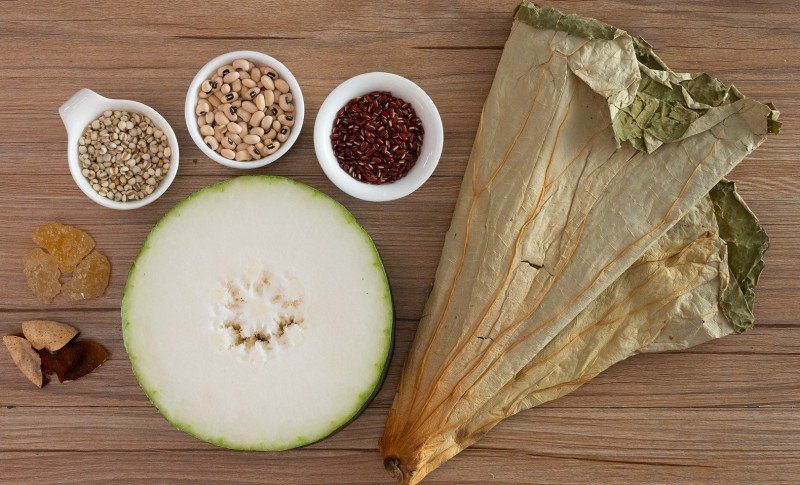 Phương pháp trị nám hiệu quả bằng bí đao và lá sen