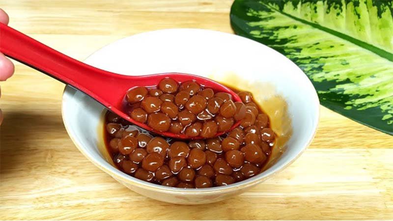 Cách làm trân châu đen bằng bột năng và cà phê