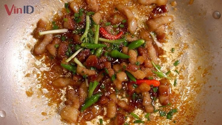 Tóp mỡ kho tiêu Tóp mỡ kho tiêu