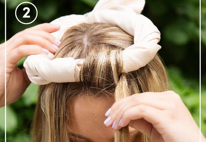 6 cách làm tóc xoăn bồng bềnh không cần máy, chỉ cần 1 mái tóc ướt - 9
