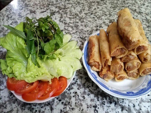 Hãy thử cách làm chả giò miền Bắc đơn giản nhé