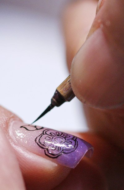 45217790-lam-nail-(hinh-Reuters)-2