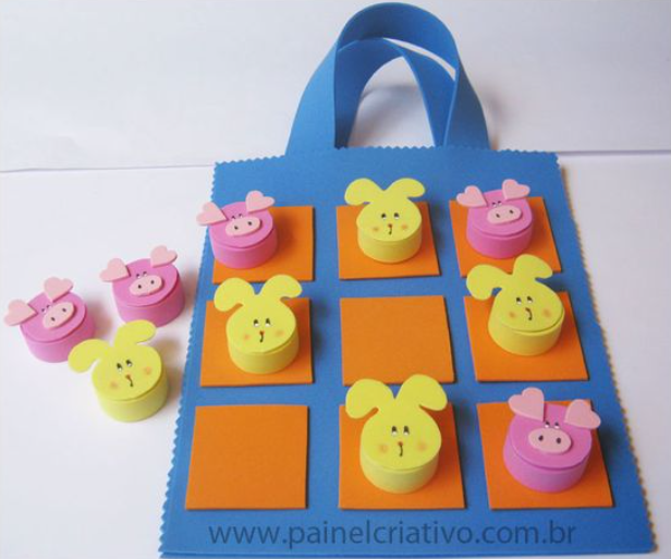 Túi xách siêu xinh cho bé từ nắp chai nhựa