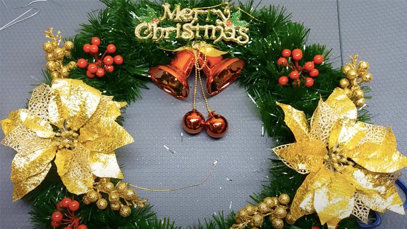 5 cách làm vòng nguyệt quế Noel đơn giản để trang trí cực đẹp