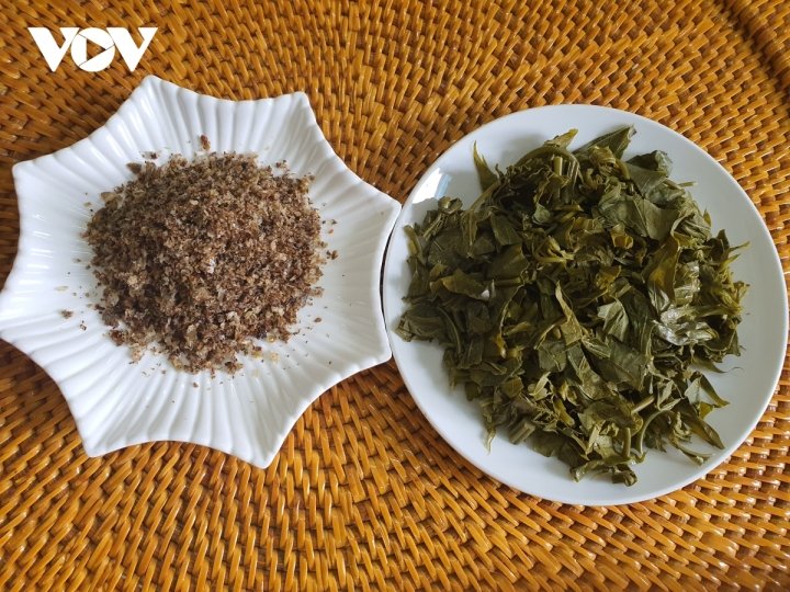 Rau sắn muối chua, món ăn lạ miệng của người Dao đỏ - 5