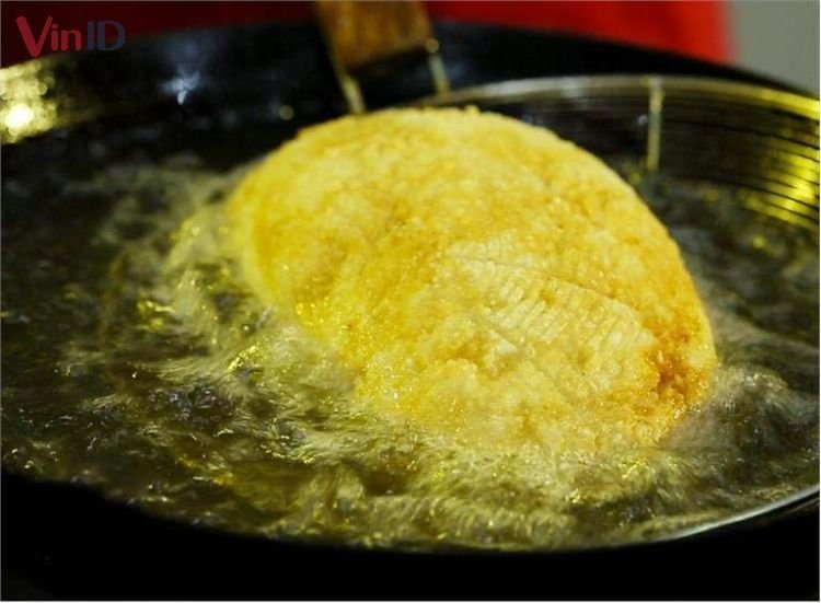 Chiên gà bó xôi ngập dầu Chiên gà bó xôi ngập dầu