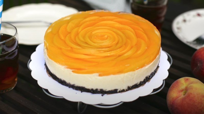 Cheesecake oreo đào