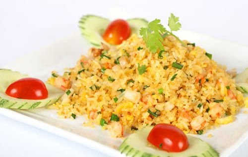 Cách làm cơm chiên trứng ngon miệng cho bữa sáng