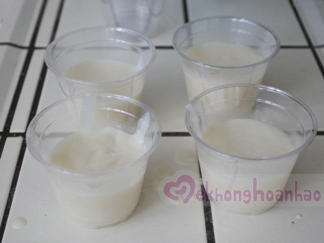 cach-lam-mau-nuoc-cho-be-don-gian-va-an-toan-tai-nha-hinh-anh6
