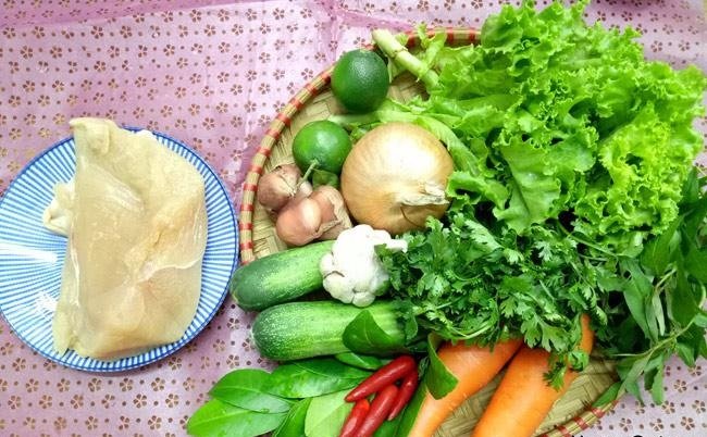 Cách làm nộm gà xé phay Cách làm nộm gà xé phay