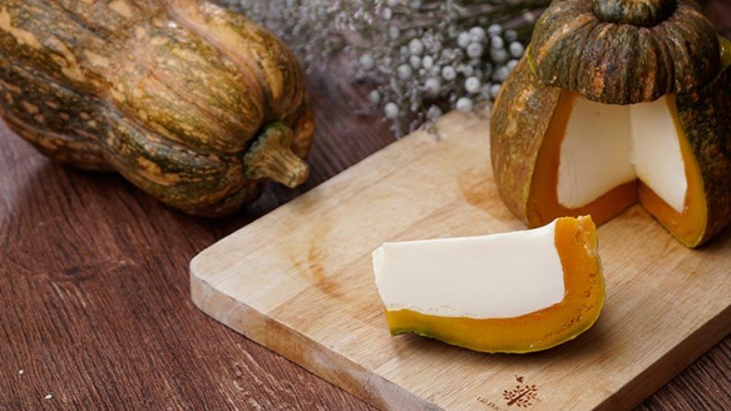 Bánh flan bí đỏ