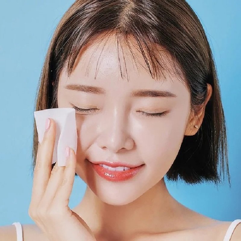  Làm sao để trở nên xinh đẹp khi đi học thì nên nhớ tẩy trang cho da mỗi ngày