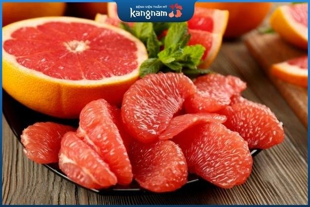 Ăn bưởi giúp chị em nâng cao vòng 1 dễ dàng