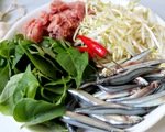 Canh lá giang giải nhiệt, nấu cá cơm, thịt bò