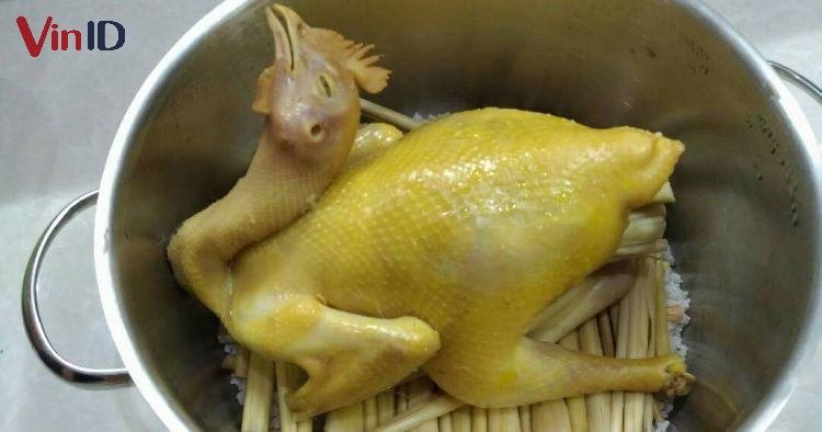 Gà sau khi được hấp