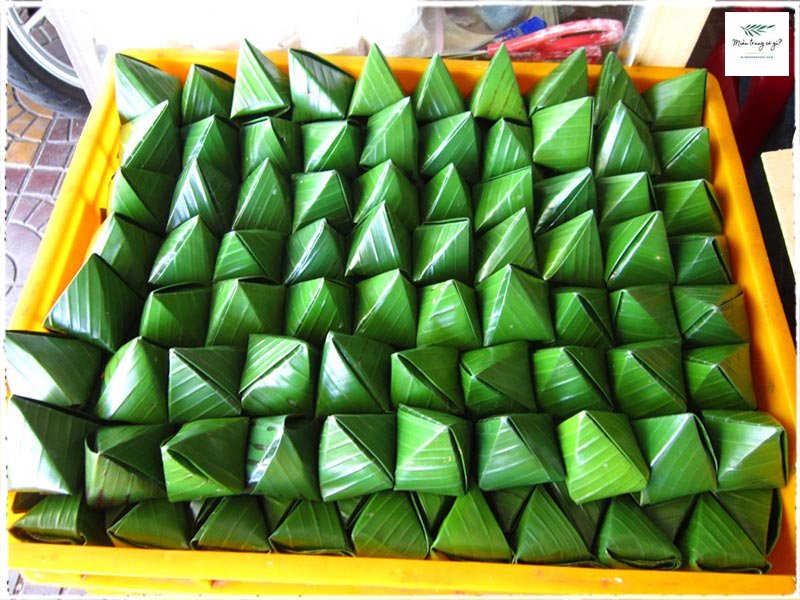 bánh ít lá gai bình định