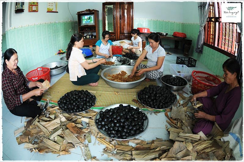 bánh ít lá gai Quy Nhơn