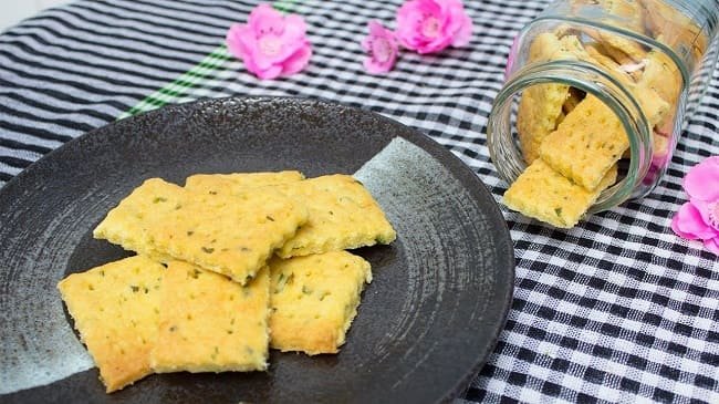 bánh quy mặn ngon hấp dẫn bánh quy mặn ngon hấp dẫn