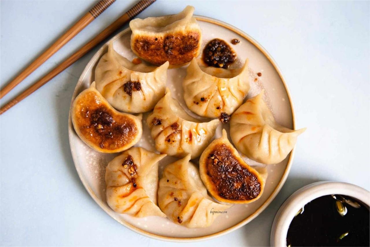 bánh sủi cảo chiên