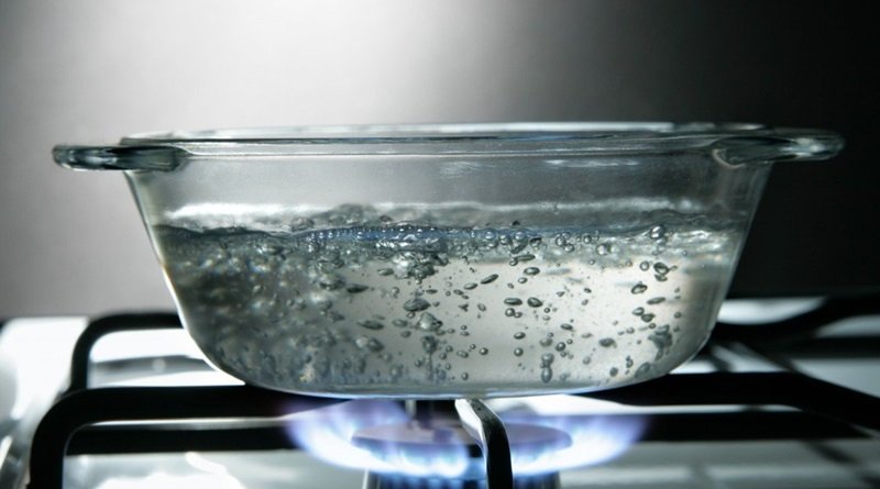 Nấu cháo bằng nước sôi