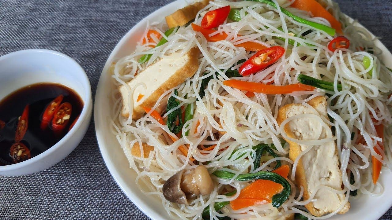 cách làm bún gạo xào nấm chay