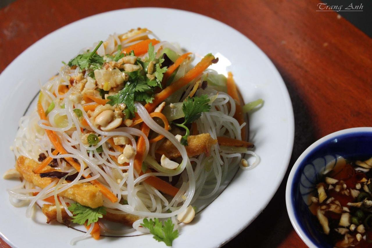 Công thức đơn giản cho món bún xào chay tại nhà