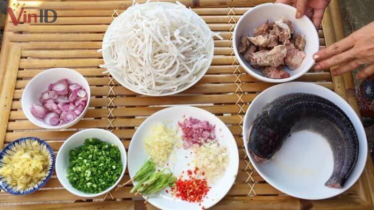 Nguyên liệu làm bánh canh bột gạo cá lóc Nguyên liệu làm bánh canh bột gạo cá lóc