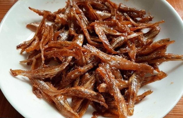 cá cơm khô tẩm gia vị