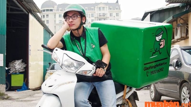 Làm shipper giao hàng tiết kiệm cần những gì?