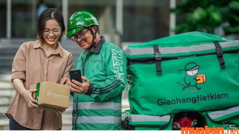 Một ngày của nhân viên giao hàng tiết kiệm như thế nào