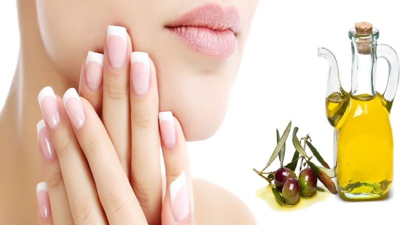 Có thể dưỡng móng tay dài nhanh và chắc khỏe bằng dầu oliu