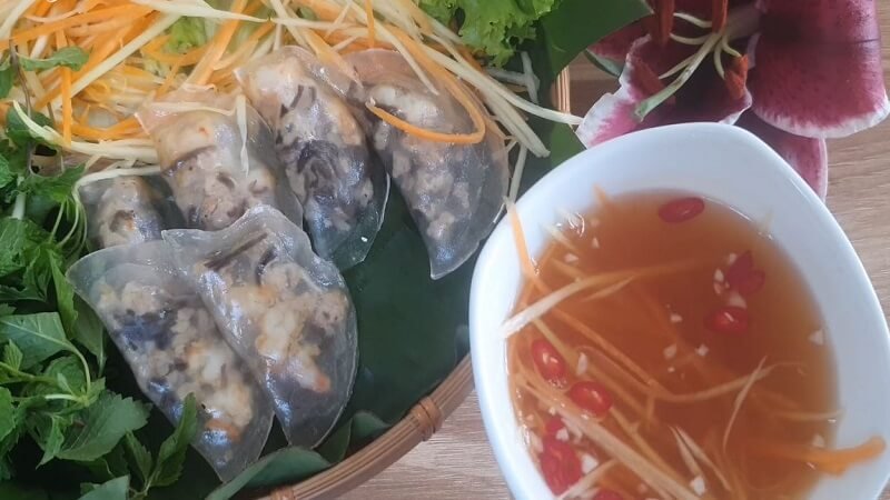 Món bánh nhìn trong suốt, nhìn thấy lớp nhân mê người bên trong Món bánh nhìn trong suốt, nhìn thấy lớp nhân mê người bên trong