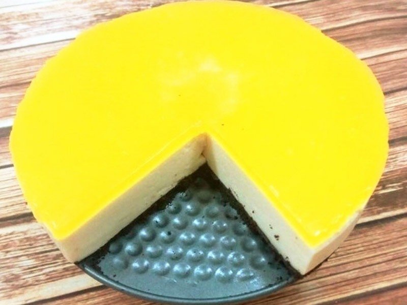 Mặt cắt của chiếc bánh 3 tầng sau khi hoàn thành.