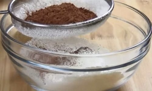 Cách làm bánh chocolate crinkles đẹp mắt mà ngon tuyệt cú mèo 4