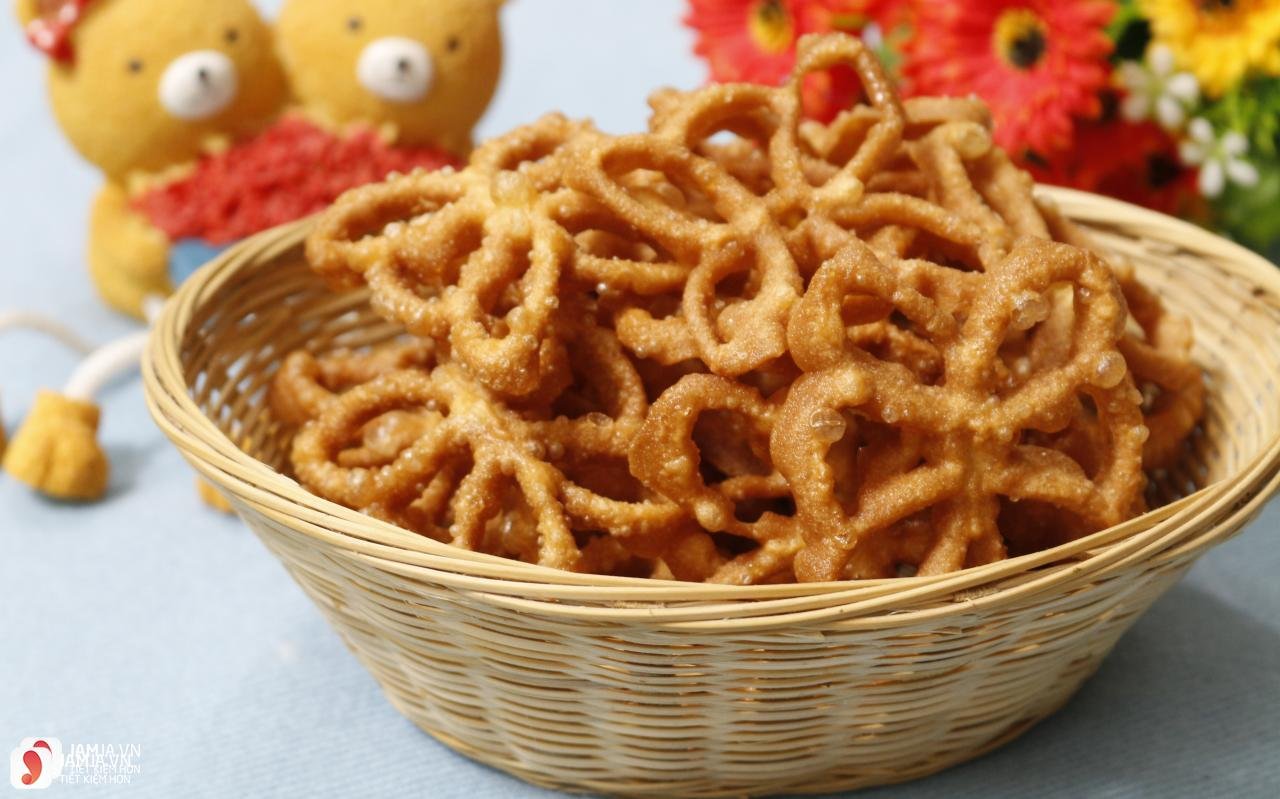 cách làm bánh nhúng từ bột mì 1