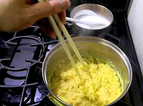 Cách làm bánh rán vừng đơn giản mà ngon tuyệt cú mèo 5