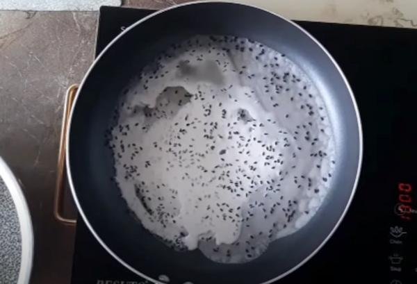 Cách làm bánh tráng gạo từ bột gạo