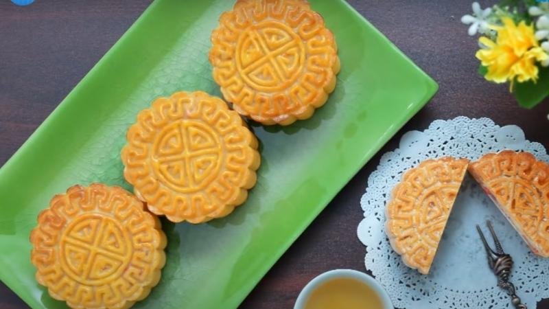 Bánh Trung thu nhân thập cẩm truyền thống
