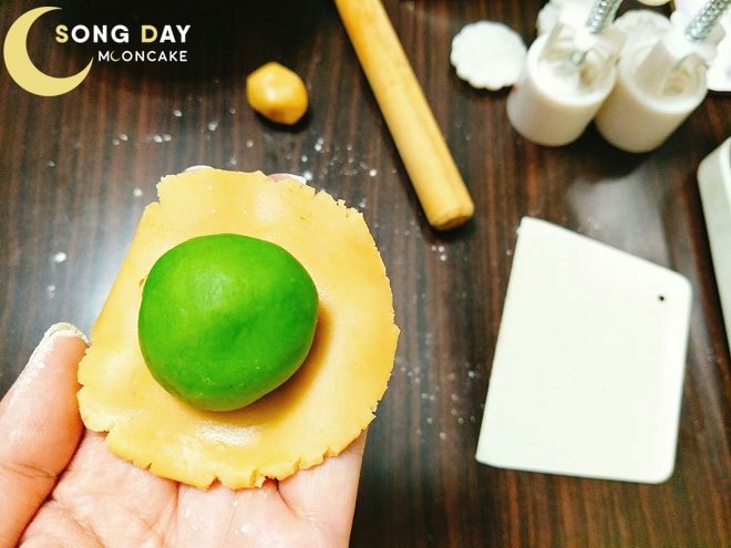 làm vỏ bánh trung thu nhân trà xanh